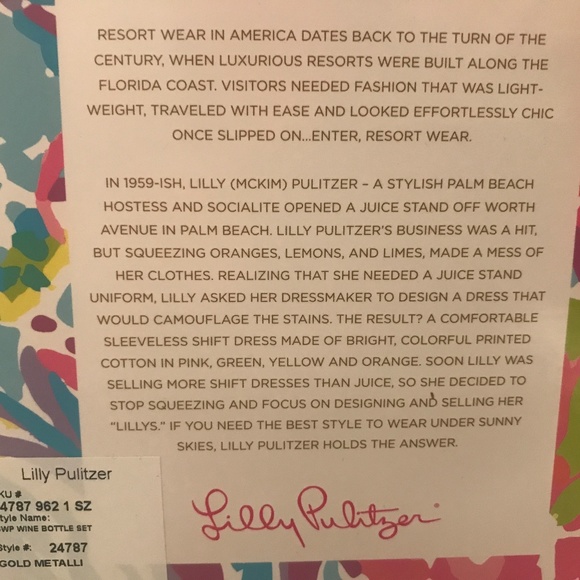 NWT > Lilly Pulitzer Wine Bottle Set - Picture 5 of 5
